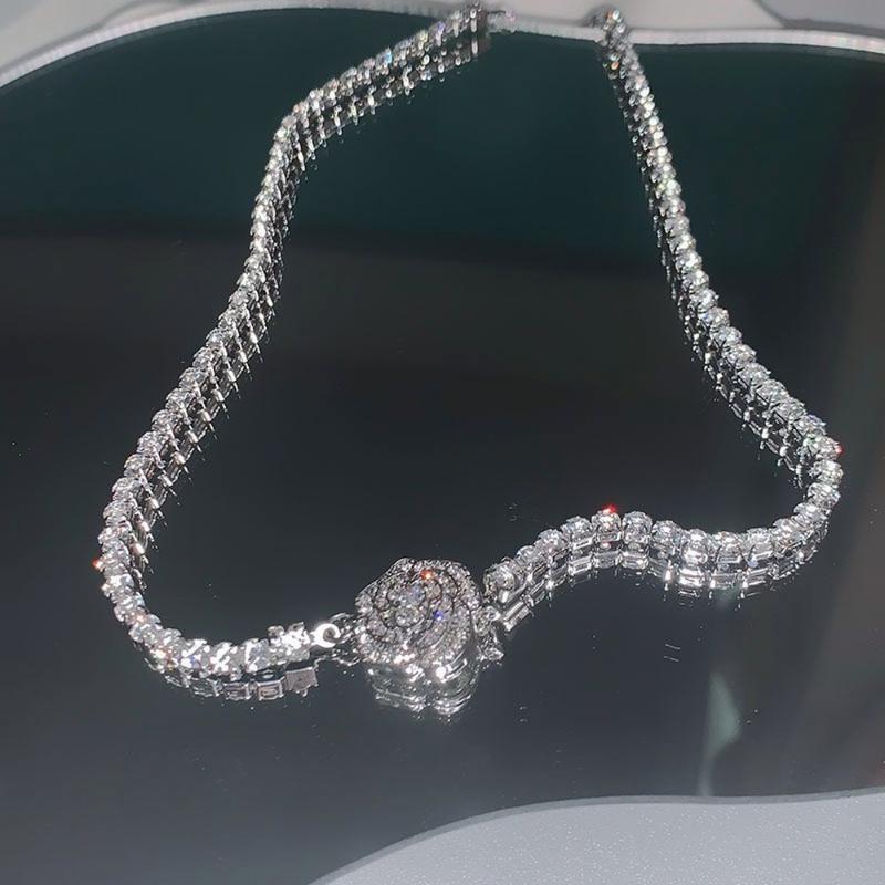 Chokers 2021 Japanese And Korean Fashion Ladies Party Inlaid Rhinestone Full Diamond Necklace Design Trend Style
Chokers 2021 Japanese And Korean Fashion Ladies Party Inlaid Rhinestone Full Diamond Necklace Design Trend Style