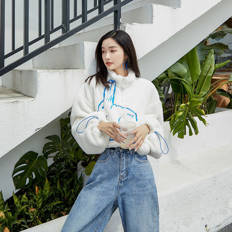 Cropped Sweatshirt Women White Rabbit Animal Print Fur Hoodie Loose Zipper Neck Fuzzy Winter Crop Top 210427