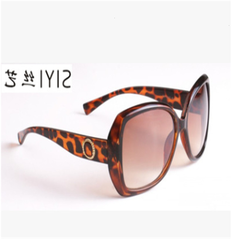 sunglasses Fashionable sun frames lenses womens sunglasses fashion Designer polarized glass 8012mens driving Nice, Black
sunglasses Fashionable sun frames lenses womens sunglasses fashion Designer polarized glass 8012mens driving Nice, Black