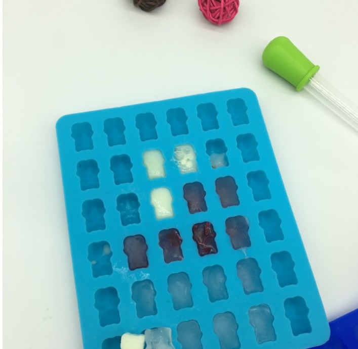 Practical Cute Gummy Bear 50 Cavity Silicone Tray Make Chocolate Candy Ice Jelly Mold DIY Children Cake Tools Wholesale D0026-1