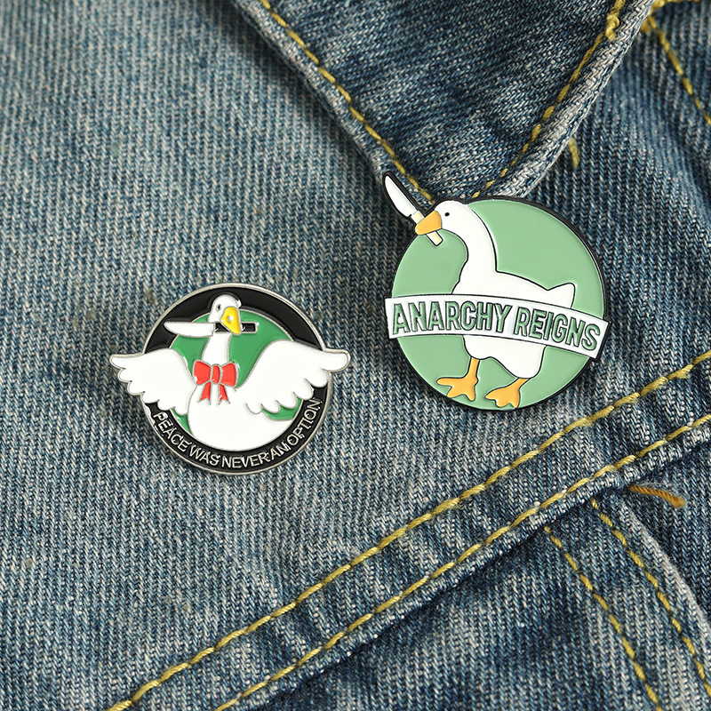 Unisex Cartoon Big White Goose Shape Brooches Alloy Enamel Round Square Letter Lapel Pins Animal Series Cowboy Knapsack Clothes Badge Accessories Wholesale
Unisex Cartoon Big White Goose Shape Brooches Alloy Enamel Round Square Letter Lapel Pins Animal Series Cowboy Knapsack Clothes Badge Accessories Wholesale