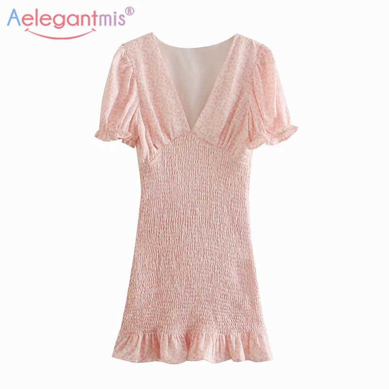 Aelegantmis Sweet Printed Folds Slim Mini Dress for Women Sexy Puff Sleeve V Neck Floarl Summer A Line Empire Chic Vestido 210607, As shown
Aelegantmis Sweet Printed Folds Slim Mini Dress for Women Sexy Puff Sleeve V Neck Floarl Summer A Line Empire Chic Vestido 210607, As shown