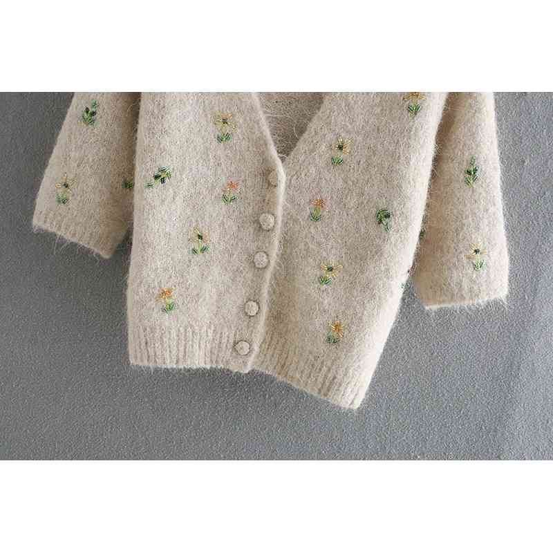 autumn winter fashion sweet V-neck embroidered beaded single-breasted knitted cardigans jacket women crop tops 210508