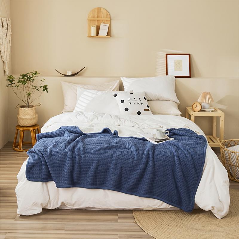 Lamb Cashmere Plus Knitted Blanket, Soft Texture, Delicate Touch, Daily Portable Small , Thickened And Warmer Blankets