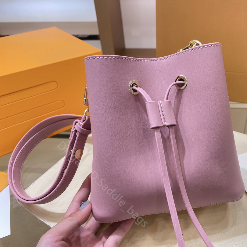 2021 SS ladies Wallets Neonoe handbags Cross Body women fashion Shoulder Bags Wallet Bucket bag all match handbags lady handbag purse, Color q
2021 SS ladies Wallets Neonoe handbags Cross Body women fashion Shoulder Bags Wallet Bucket bag all match handbags lady handbag purse, Color q