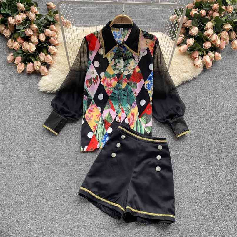 Ladies Temperament Printted Shorts Suit Fall Long Lantern Sleeve Chiffon Patchwork Blouse and Button Two-piece Set 210602, Black
Ladies Temperament Printted Shorts Suit Fall Long Lantern Sleeve Chiffon Patchwork Blouse and Button Two-piece Set 210602, Black