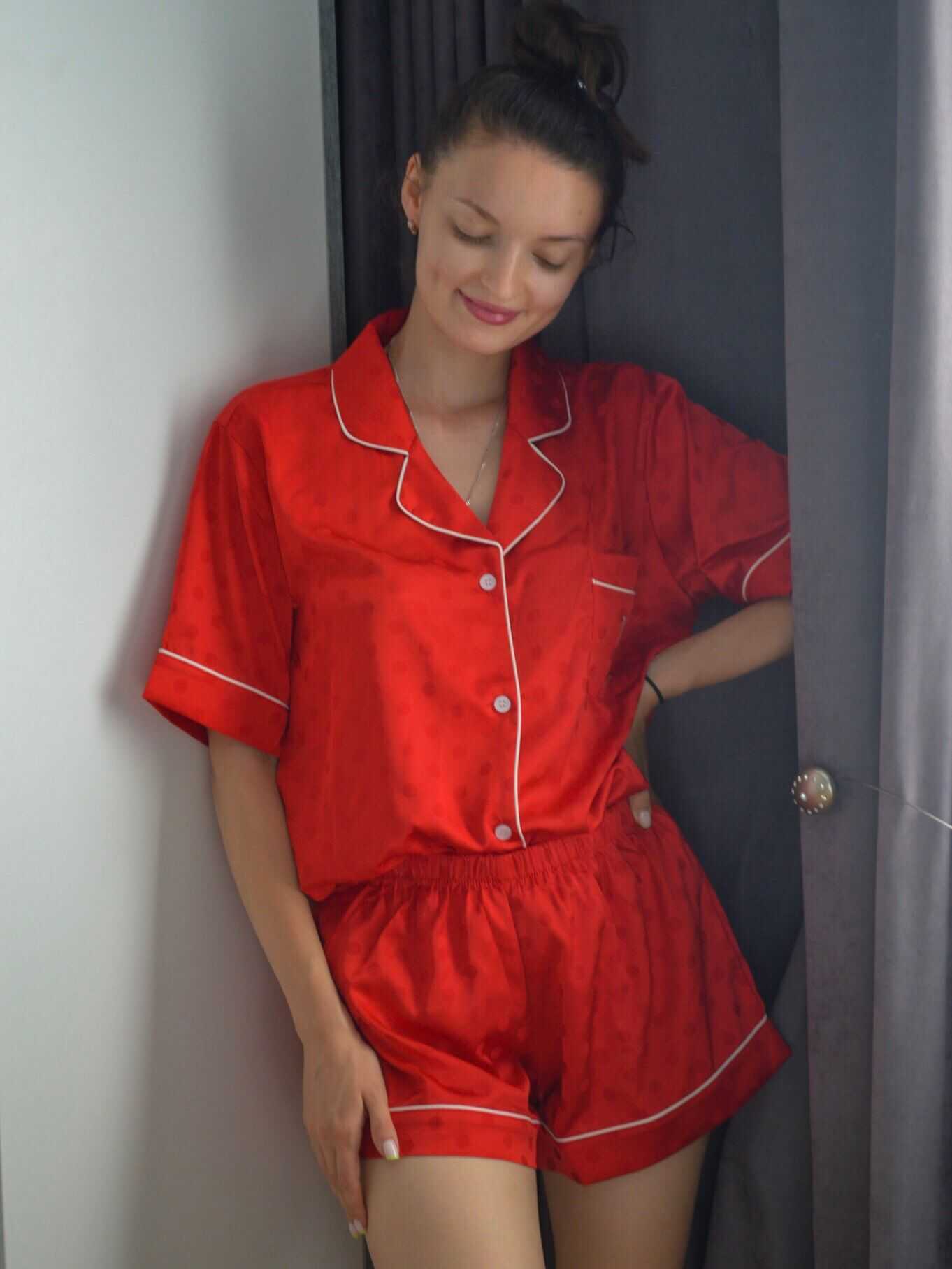 ICCLEK Spring And Summer Silk Satin Pajamas Female Shorts Female Short sleeved Sexy Home Clothes Comfortable Polka Dot Pajamas 211007