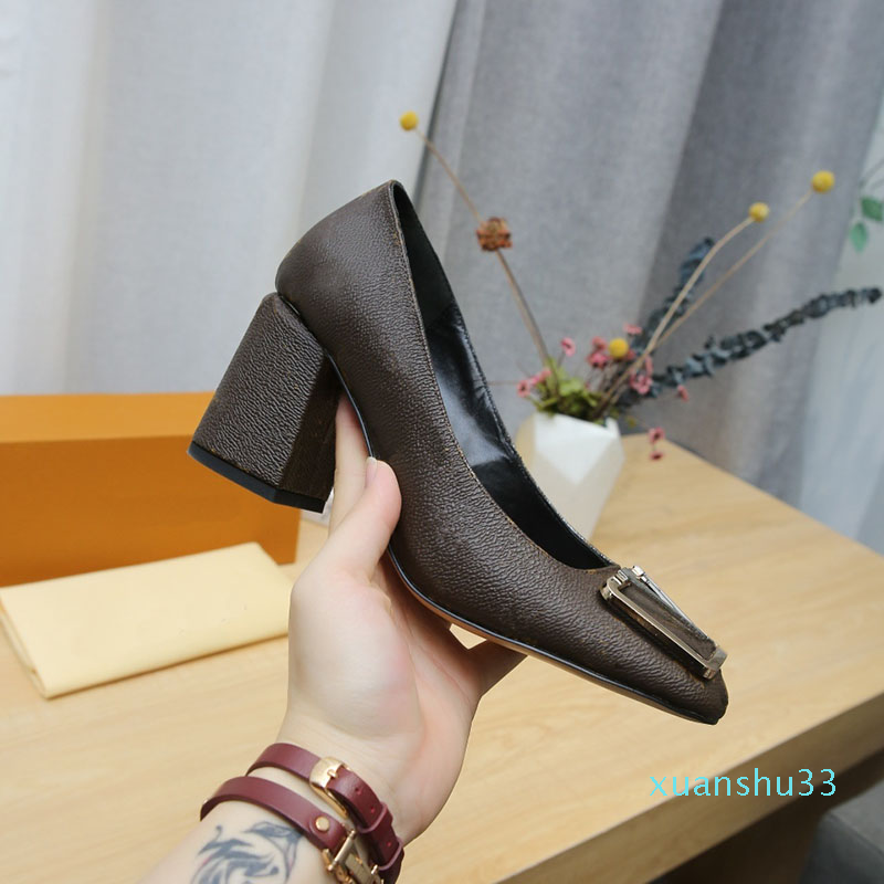 Madeleine Pumps luxury women shoes chunky heel Designer High heels Woman dress shoe size 35-42 model HF01, Black
Madeleine Pumps luxury women shoes chunky heel Designer High heels Woman dress shoe size 35-42 model HF01, Black