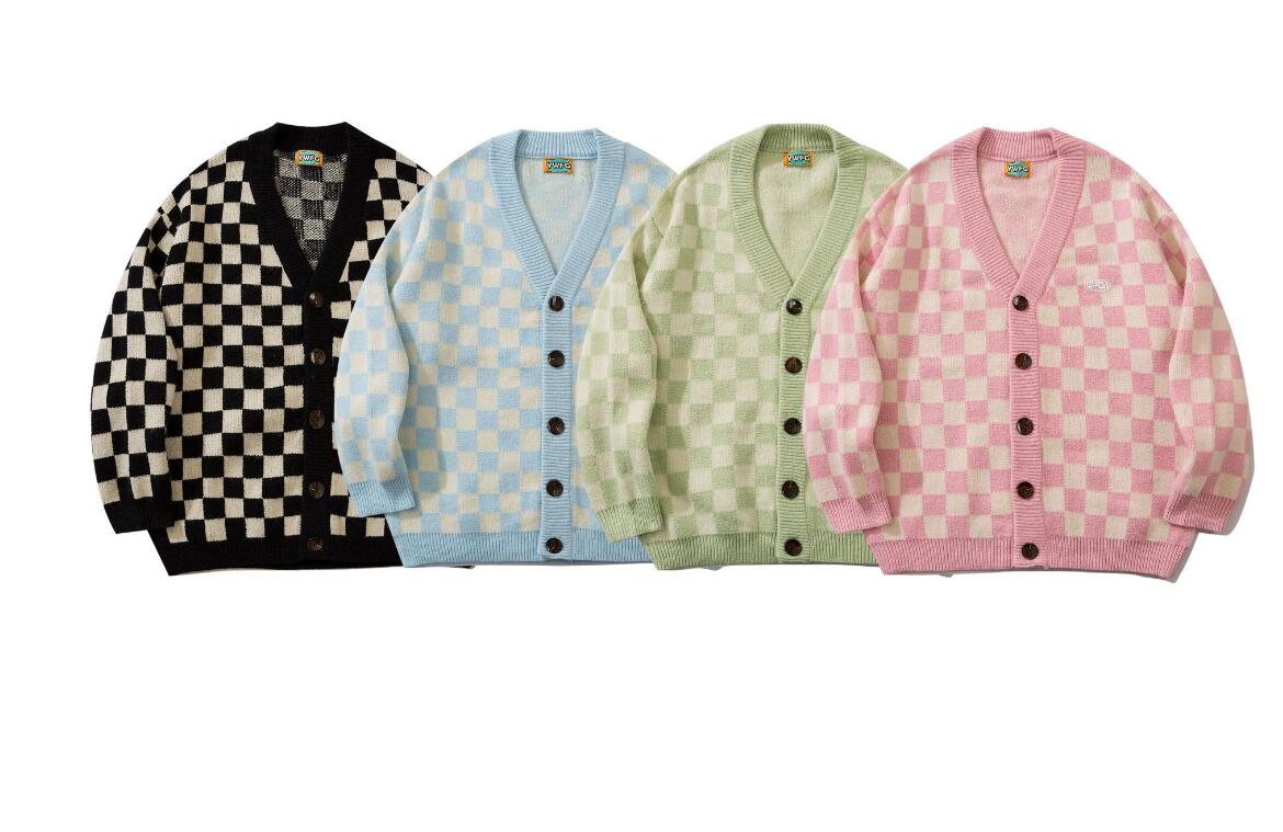 Men's and women's checkered cardigan sweater men's fashion brand autumn winter 2021 new loose couple's sweater coat, W1
Men's and women's checkered cardigan sweater men's fashion brand autumn winter 2021 new loose couple's sweater coat, W1