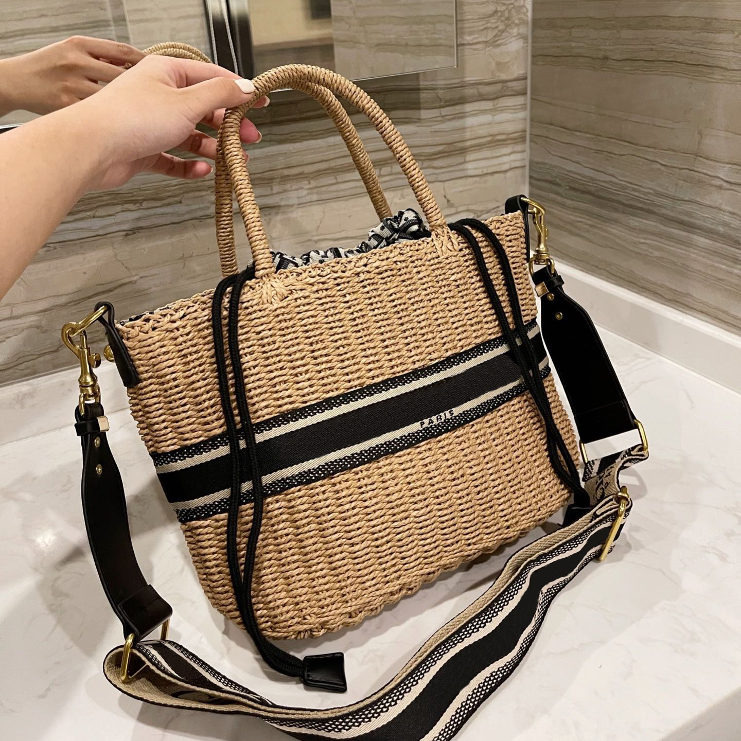 2021 vegetable basket women handbag designeres women's shoulder bags portable designer bag wicker woven beach One Shoulder Messenger Bagg Wallet, Clear
2021 vegetable basket women handbag designeres women's shoulder bags portable designer bag wicker woven beach One Shoulder Messenger Bagg Wallet, Clear