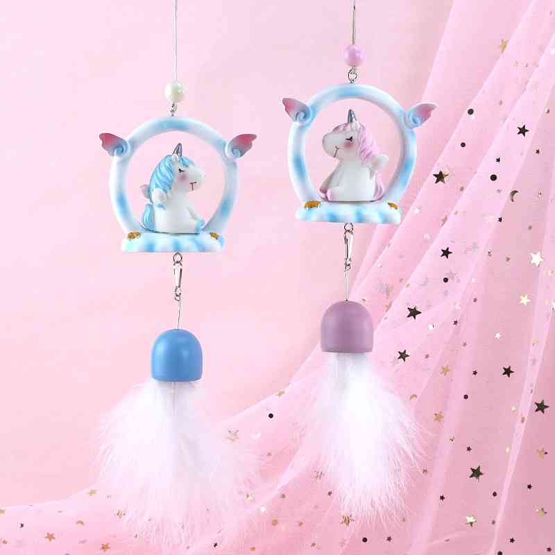 Girl series wing Unicorn wind chime creative novel Home Decoration pendant resin crafts student gift
Girl series wing Unicorn wind chime creative novel Home Decoration pendant resin crafts student gift
