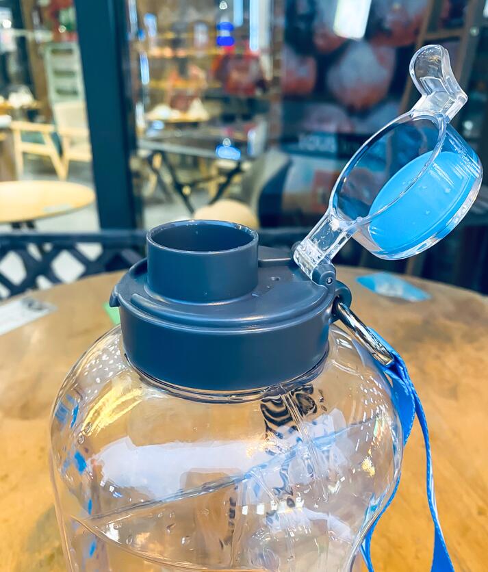 QuiFit Plastic Wide Mouth Big Drinking Water Bottles 1.5L 2.5L Gallon Jug BPA Free Sport Fitness Tourism GYM Travel Unique Item 201204