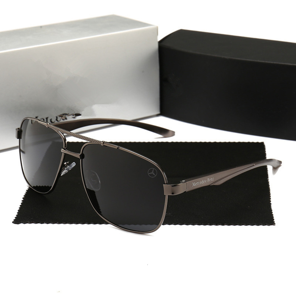 fashion aluminum magnesium men's polarized sunglasses driving glasses sports riding belt box, White;black
fashion aluminum magnesium men's polarized sunglasses driving glasses sports riding belt box, White;black