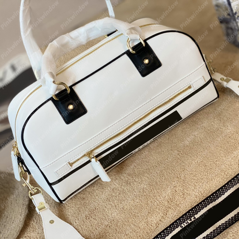 Handbag Sports Shoulder Bags Designer Cross Body Bag Bowling Vibe Boston Bag Women Handbag Womens Handbags Luxurys Designers Bags 2203091
Handbag Sports Shoulder Bags Designer Cross Body Bag Bowling Vibe Boston Bag Women Handbag Womens Handbags Luxurys Designers Bags 2203091