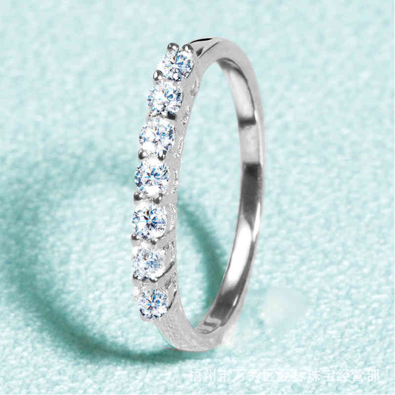 2021 28 Points 7 Small Stone Mossan Ring Women's S925 Silver Plated Index Finger
