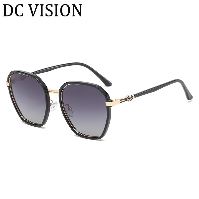 Sunglasses Polarized Square Women Oversized Fashion Designer Sun Glasses Men Retro Metal Frame Eyeglasses UV 400
Sunglasses Polarized Square Women Oversized Fashion Designer Sun Glasses Men Retro Metal Frame Eyeglasses UV 400