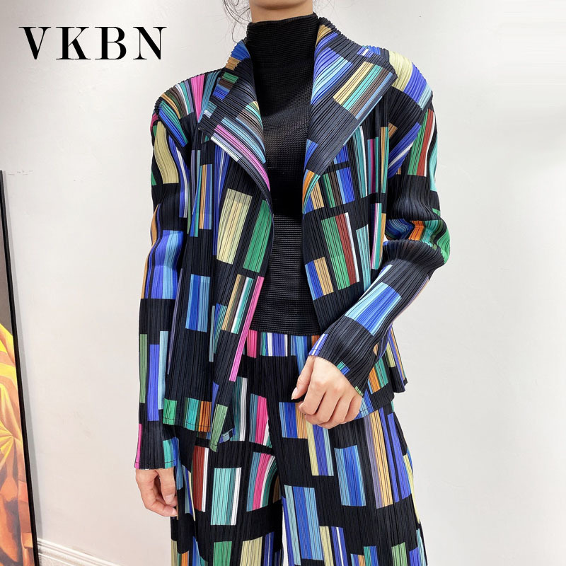WQJGR Jacket Women Striped Turn-down Collar Sleeveless Women Coats and Jackets Fold Printing Fashion Women Clothes 210507