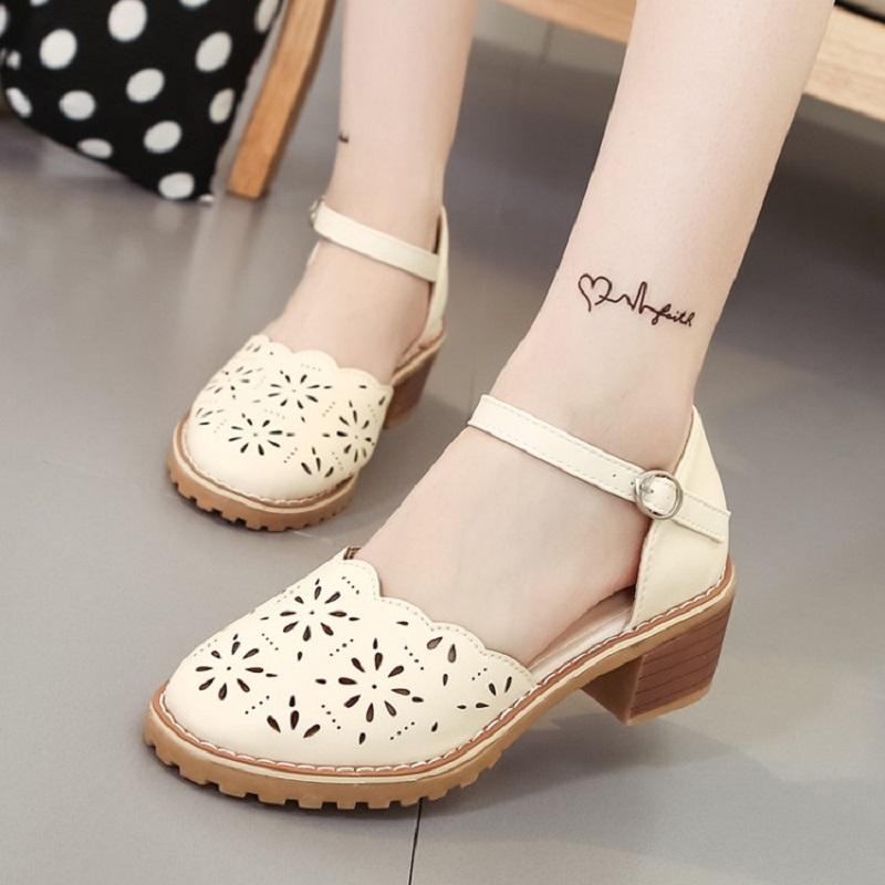 All-match Hollow Baotou Sandals Summer Round Toe Word Buckle Single Shoes Korean Mid-heel Women's, Apricot
All-match Hollow Baotou Sandals Summer Round Toe Word Buckle Single Shoes Korean Mid-heel Women's, Apricot
