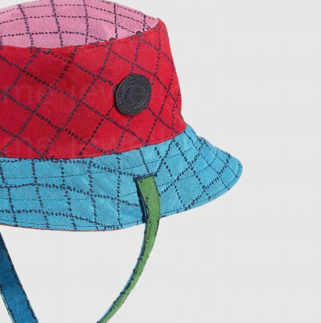 2021 new Designer Bucket Hat Cap for Men Woman Baseball Caps Beanie Casquettes fisherman buckets Patchwork Washed Denim Hats High Quality summer Sun Visor, Extra cost
2021 new Designer Bucket Hat Cap for Men Woman Baseball Caps Beanie Casquettes fisherman buckets Patchwork Washed Denim Hats High Quality summer Sun Visor, Extra cost