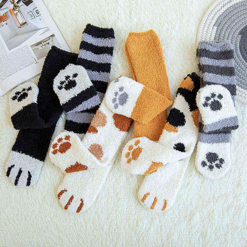 6 Pairs/Lot Winter Warm Cat Paw Socks Women Girl Cartoon Sleeping Home Floor Sock Thick Fuzzy Fluffy Cute Animal Paw Socks Funny 211204