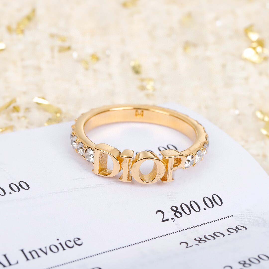 2021 Fashion style Top quality charm ring with words and sparkly diamond for women wedding jewelry gift have box stamp PS3923, Silver
2021 Fashion style Top quality charm ring with words and sparkly diamond for women wedding jewelry gift have box stamp PS3923, Silver