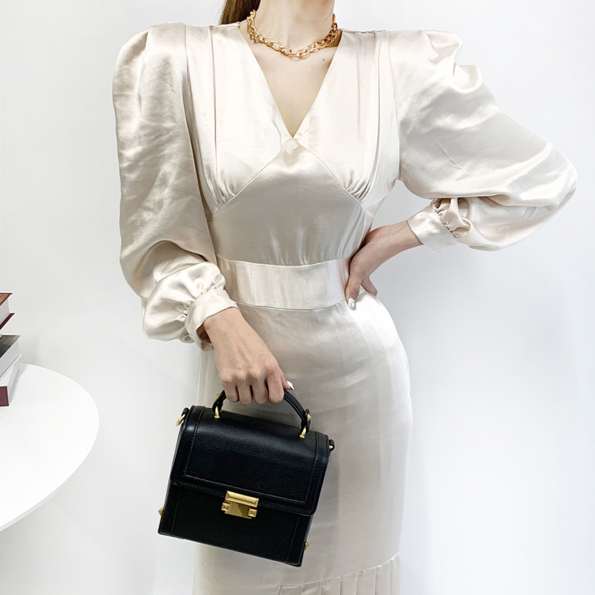 Minimalist Slim Waist Lace Up Wrap Hip Black Puff Sleeve V-neck Pleated Silk Dress Office Lady Temperament Solid Vestido Gentle 210506