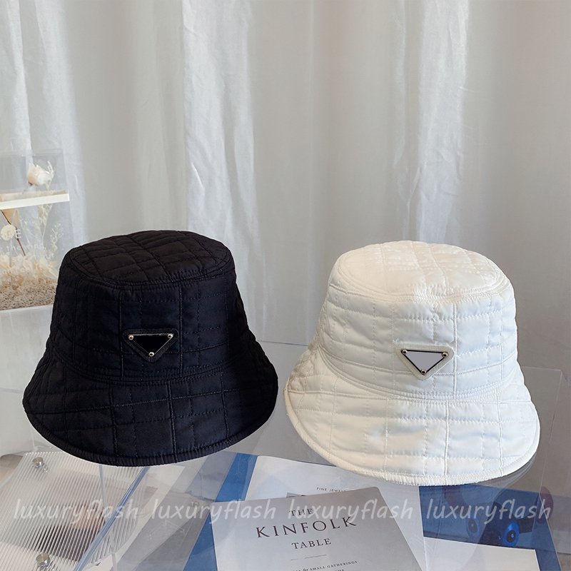 Fashion Designer Luxury Men's Women's Bucket Hat Beanie Casquet Fisherman Wild Fashion Sun cap Autumn and Winter Warm and Leisure, Black
Fashion Designer Luxury Men's Women's Bucket Hat Beanie Casquet Fisherman Wild Fashion Sun cap Autumn and Winter Warm and Leisure, Black
