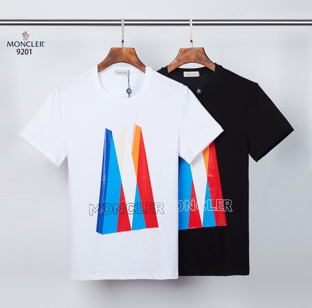 2021 Summer Mens Designer T Shirt Casual Man Womens Tees With Letters Print Short Sleeves Top Sell Luxury Men clothes, White;black
2021 Summer Mens Designer T Shirt Casual Man Womens Tees With Letters Print Short Sleeves Top Sell Luxury Men clothes, White;black