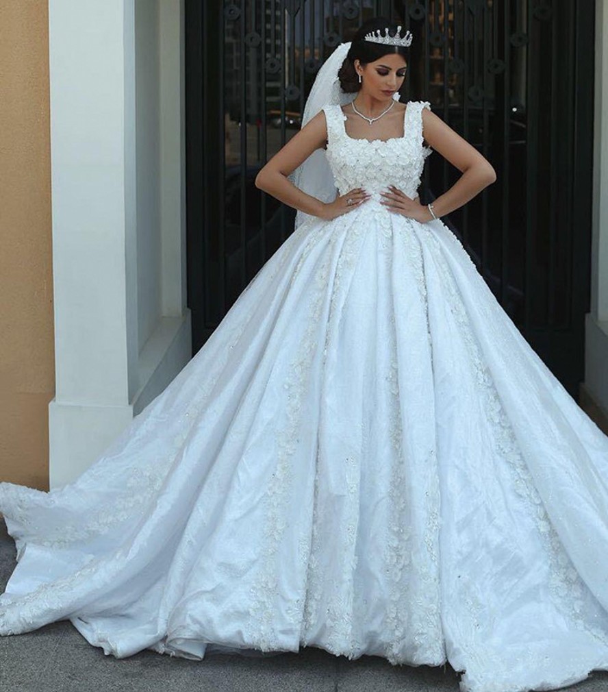 Bridal Gowns Arabic Dubai Lace Wedding Dresses A Line Square Neck Appliques Beads Flowers With Long Train Vestido De Mariage