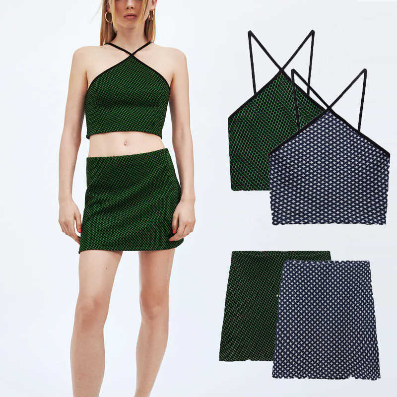Za Summer Jacquard Knit Tank Top Women Sleeveless Sexy Crop Tops Backless Thin Straps Camis Female Vintage Green Camisole 210602
Za Summer Jacquard Knit Tank Top Women Sleeveless Sexy Crop Tops Backless Thin Straps Camis Female Vintage Green Camisole 210602