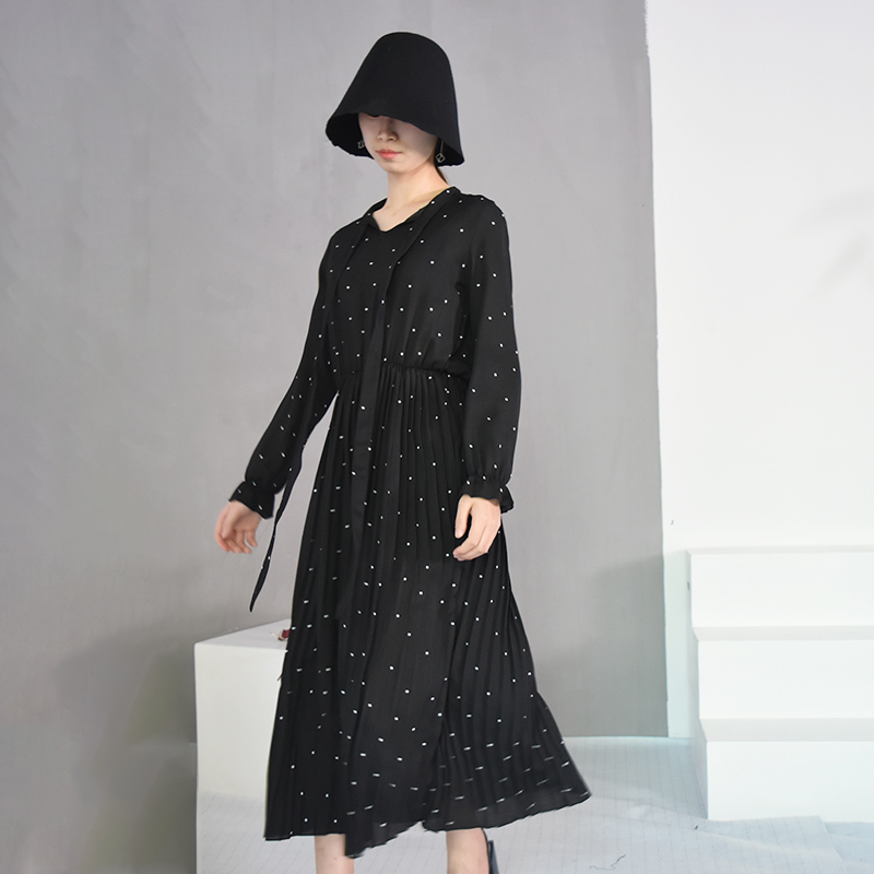 [EAM] New Spring Round Neck Long Sleeve Solid Black Chiffon Dot Loose Big Size Dress Women Fashion Tide JA23601M 210409