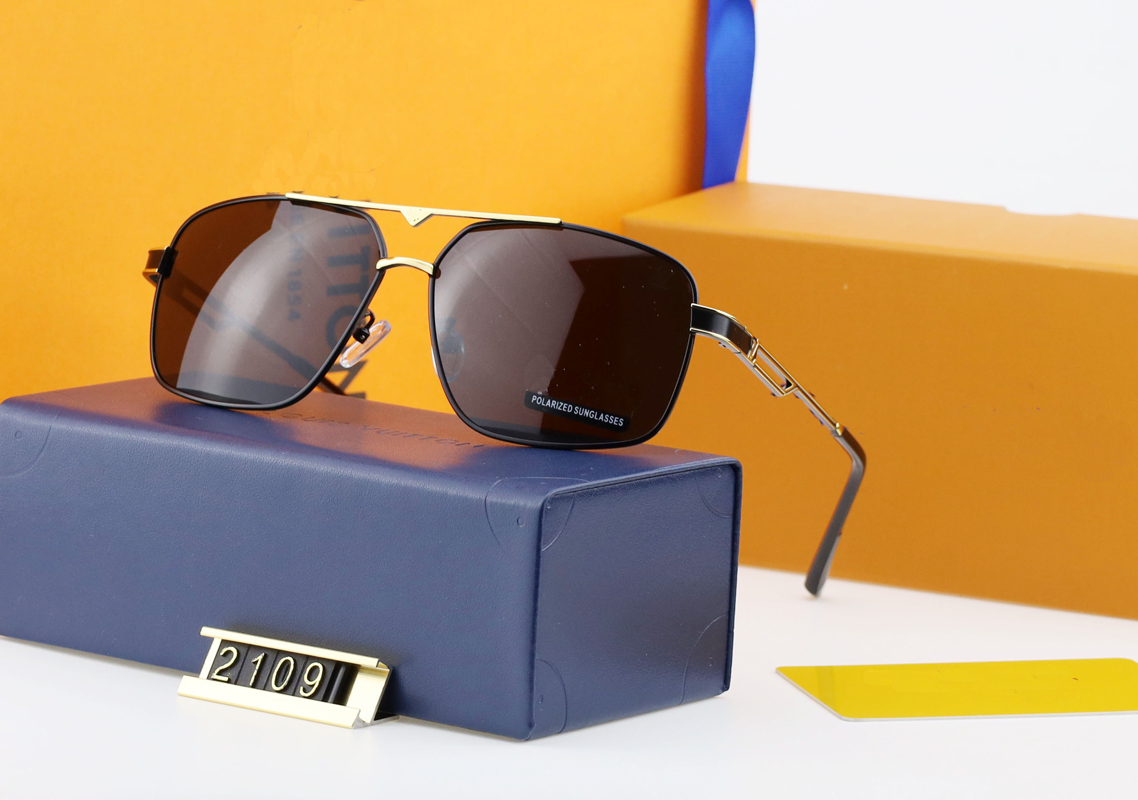 High quality men's Sunglasses L letter logo polarized sun shading fashion outdoor 5 styles with box
High quality men's Sunglasses L letter logo polarized sun shading fashion outdoor 5 styles with box