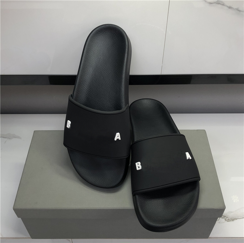 Top Quality Mens Womens Slipper Three-dimensional Font Shoes Slide Summer Fashion Wide Flat Sandals Flip Flop With Box Size 36-46
Top Quality Mens Womens Slipper Three-dimensional Font Shoes Slide Summer Fashion Wide Flat Sandals Flip Flop With Box Size 36-46