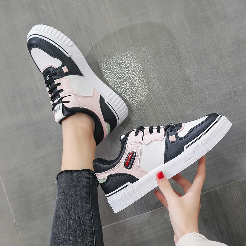 2021 Fashion Spring New All-match White Shoes Female Students Platform Street Shot Women's Flat Y0907