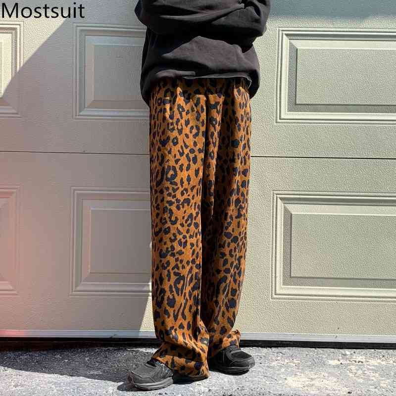 Elastic Waist Leopard Printed Wide Leg Pants Trousers Women Autumn Winter High Fashion Loose Ladies Female 210518
Elastic Waist Leopard Printed Wide Leg Pants Trousers Women Autumn Winter High Fashion Loose Ladies Female 210518