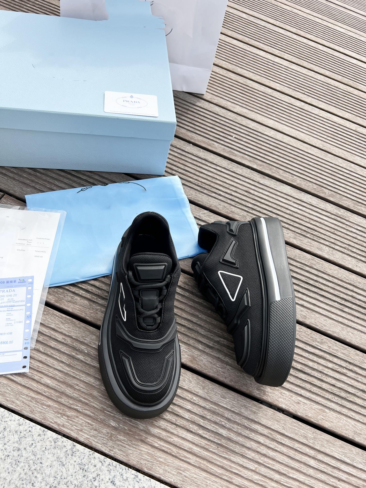 2021 fashion mens casual shoes Top quality sneakers boys luxury Sheepskin insole model driving Trainers size 38-45 1129, 06
2021 fashion mens casual shoes Top quality sneakers boys luxury Sheepskin insole model driving Trainers size 38-45 1129, 06