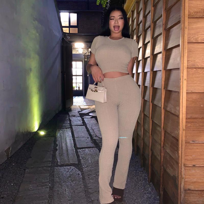 Women' Two Piece Pants 4-Color Girl Crying Super Retro Stereo Pattern High Elastic Slim Short-Sleeved T Suit Flared Casual Trousers
Women' Two Piece Pants 4-Color Girl Crying Super Retro Stereo Pattern High Elastic Slim Short-Sleeved T Suit Flared Casual Trousers