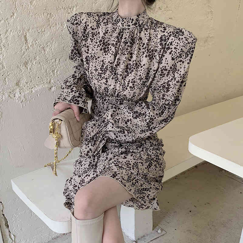 French Retro Pleated Stand Collar Women Chiffon Dress Long Sleeve Floarl Printed Woman Mini Mujer Vestdos Fashion 210514