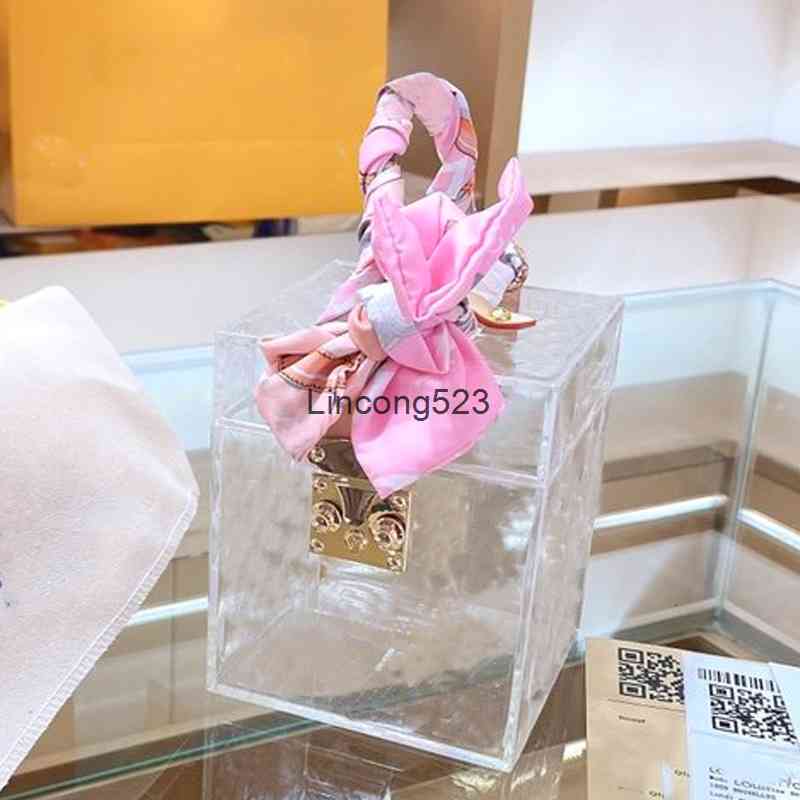Transparent Cosmetic Bags Old Floral Organic Glass Lady Small Square Cases Ribbon Ladies Beach Handbag Jelly Make Up Bag with box
Transparent Cosmetic Bags Old Floral Organic Glass Lady Small Square Cases Ribbon Ladies Beach Handbag Jelly Make Up Bag with box