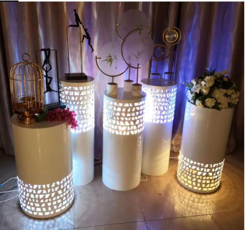 Party Decoration Round Light 5pcs Risers White Iron LED Cylinder Plinth Display Pedestal Wedding
Party Decoration Round Light 5pcs Risers White Iron LED Cylinder Plinth Display Pedestal Wedding