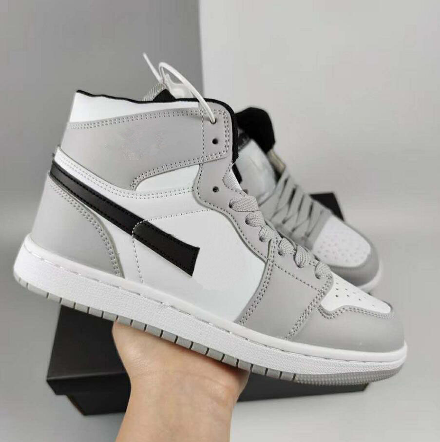 Jumpman 1s Mens shoes Sneakers Trainers Fashion OG High Top Leather Casual Unisex Zapatillas Skateboarding Sports 36-44 Dress Shoe, Customize
Jumpman 1s Mens shoes Sneakers Trainers Fashion OG High Top Leather Casual Unisex Zapatillas Skateboarding Sports 36-44 Dress Shoe, Customize