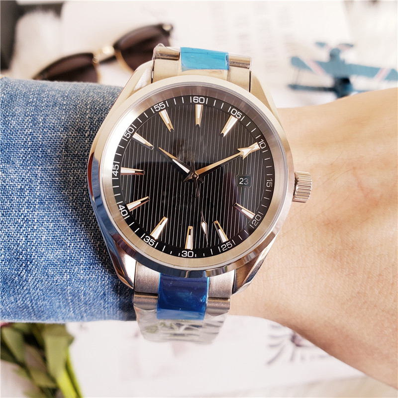 Top Mens Watch Automatic Mechanical Watches Stainless Steel Strap Classic Design Luminous Waterproof Wristwatches, Color 1
Top Mens Watch Automatic Mechanical Watches Stainless Steel Strap Classic Design Luminous Waterproof Wristwatches, Color 1