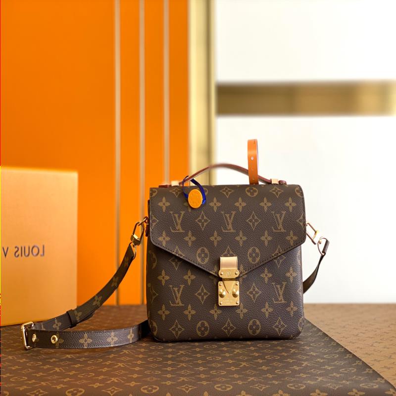 LVLouisVitton GGLVLOUISVUTTON METIS Bags Bag Crossbody Women Handbag Luxurys Leather Elegant Tote S Qejef, Red;black
LVLouisVitton GGLVLOUISVUTTON METIS Bags Bag Crossbody Women Handbag Luxurys Leather Elegant Tote S Qejef, Red;black