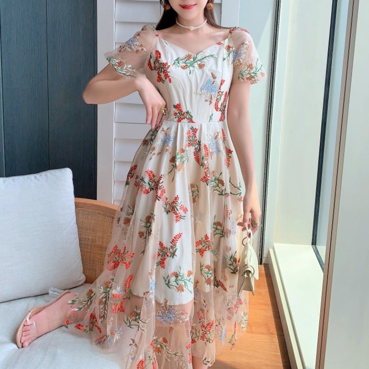 Runway Desinger Women Party Long Dress Elegant Sweet Floral Embroidery Mesh V Neck Retro Midi Vestidos 210519