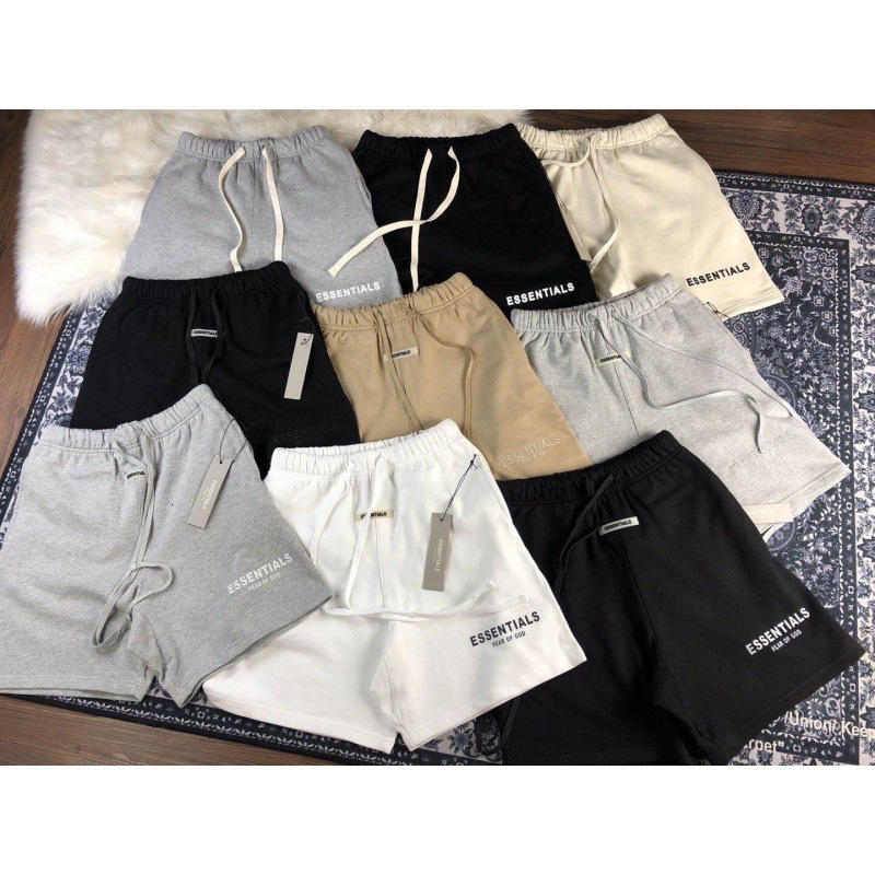 2021s New Fog Essential Letter Reflective Embroidery Limited Shorts Casual Pants for Men and Women, White;black
2021s New Fog Essential Letter Reflective Embroidery Limited Shorts Casual Pants for Men and Women, White;black