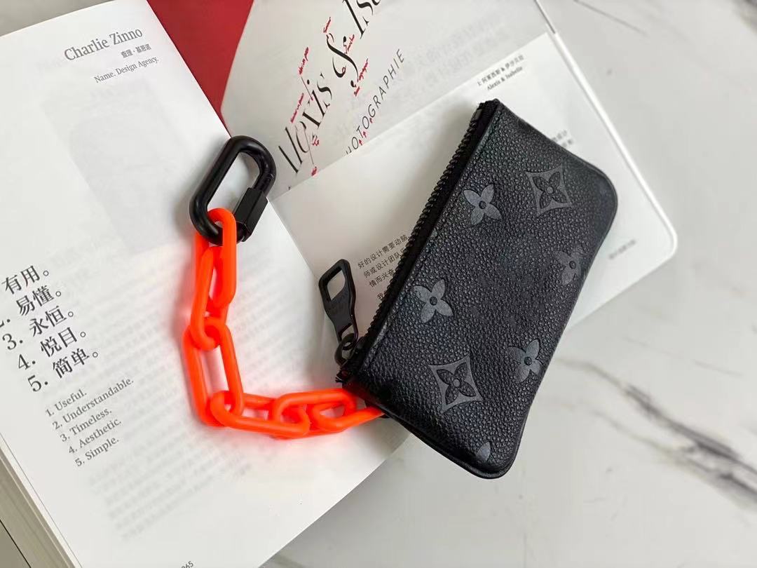 Famous luxury wel leather fashion bags with color embossed small nail key pendant chain change purse, Red;black
Famous luxury wel leather fashion bags with color embossed small nail key pendant chain change purse, Red;black