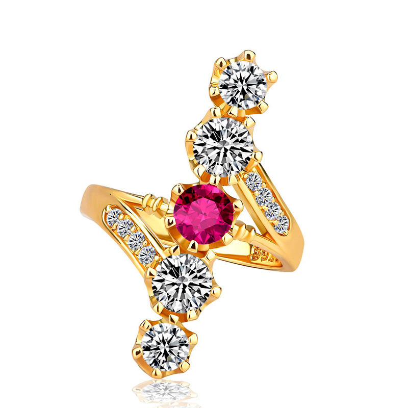 Mens and womens RING jewelry fashion Baroque court lady copper plated gold micro set zircon
Mens and womens RING jewelry fashion Baroque court lady copper plated gold micro set zircon