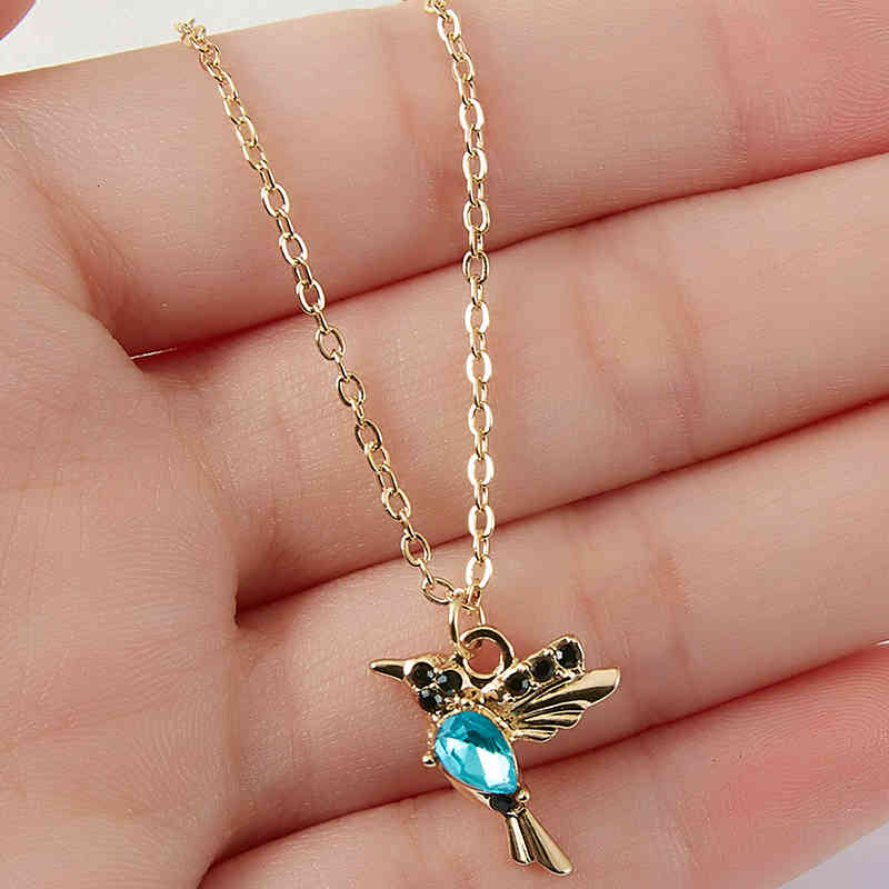 Crystal Animal Hummingbird Fashion Gold Color Clavicle Chain Swallow Birds Necklaces & Pendants Collares Joyeria Mujer, Silver
Crystal Animal Hummingbird Fashion Gold Color Clavicle Chain Swallow Birds Necklaces & Pendants Collares Joyeria Mujer, Silver