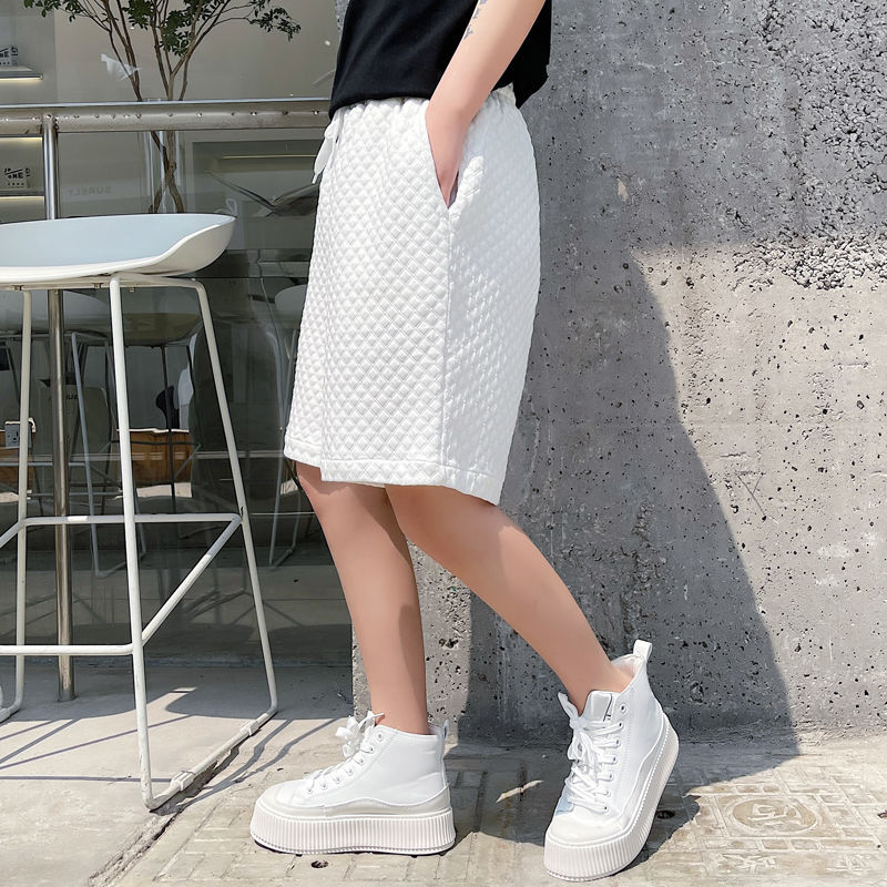 IEFB Diamond Embossed Solid Color Elastic Waist Loose Shorts Summer Men's Shorts Casual Shorts Korean Streetwear 9Y7020 210524