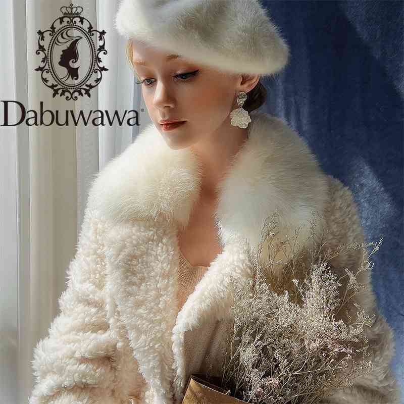 Dauwawa Thick Real Sheep Fur Coat Female Long Furry Fur Collar Outerwear Coat Women Autumn Winter Vintage Warm DT1DFR014 210520, White
Dauwawa Thick Real Sheep Fur Coat Female Long Furry Fur Collar Outerwear Coat Women Autumn Winter Vintage Warm DT1DFR014 210520, White